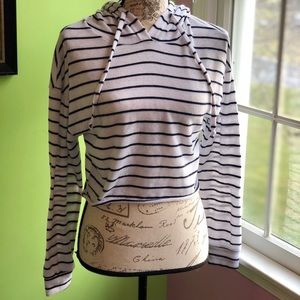 🎉Host Pick!🎉 Cropped striped sweater